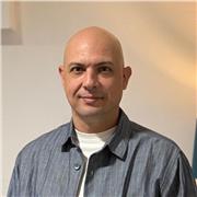 Coach y formador profesional de Francia: aprende francés con confianza y orientación práctica